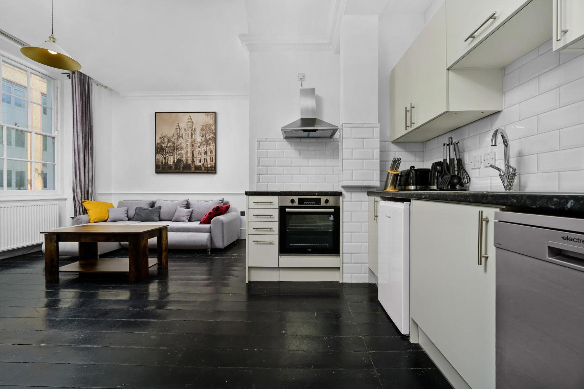 Fitzrovia Modern Apartments Лондон Екстериор снимка