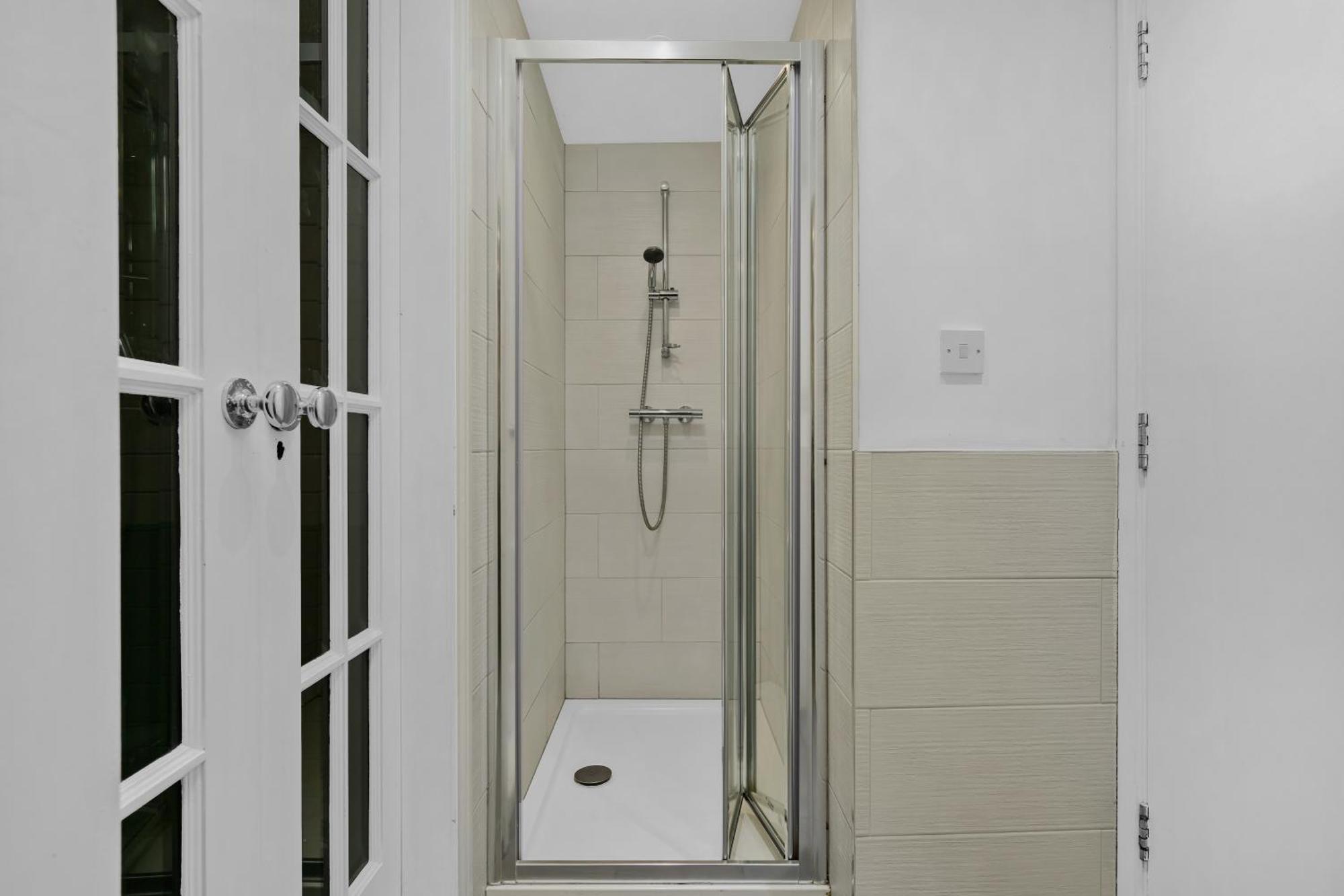 Fitzrovia Modern Apartments Лондон Екстериор снимка