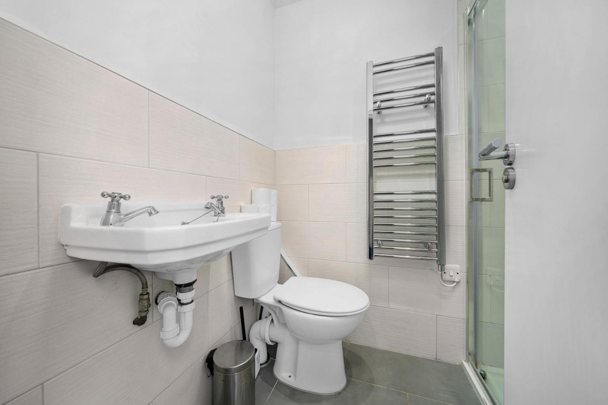 Fitzrovia Modern Apartments Лондон Екстериор снимка